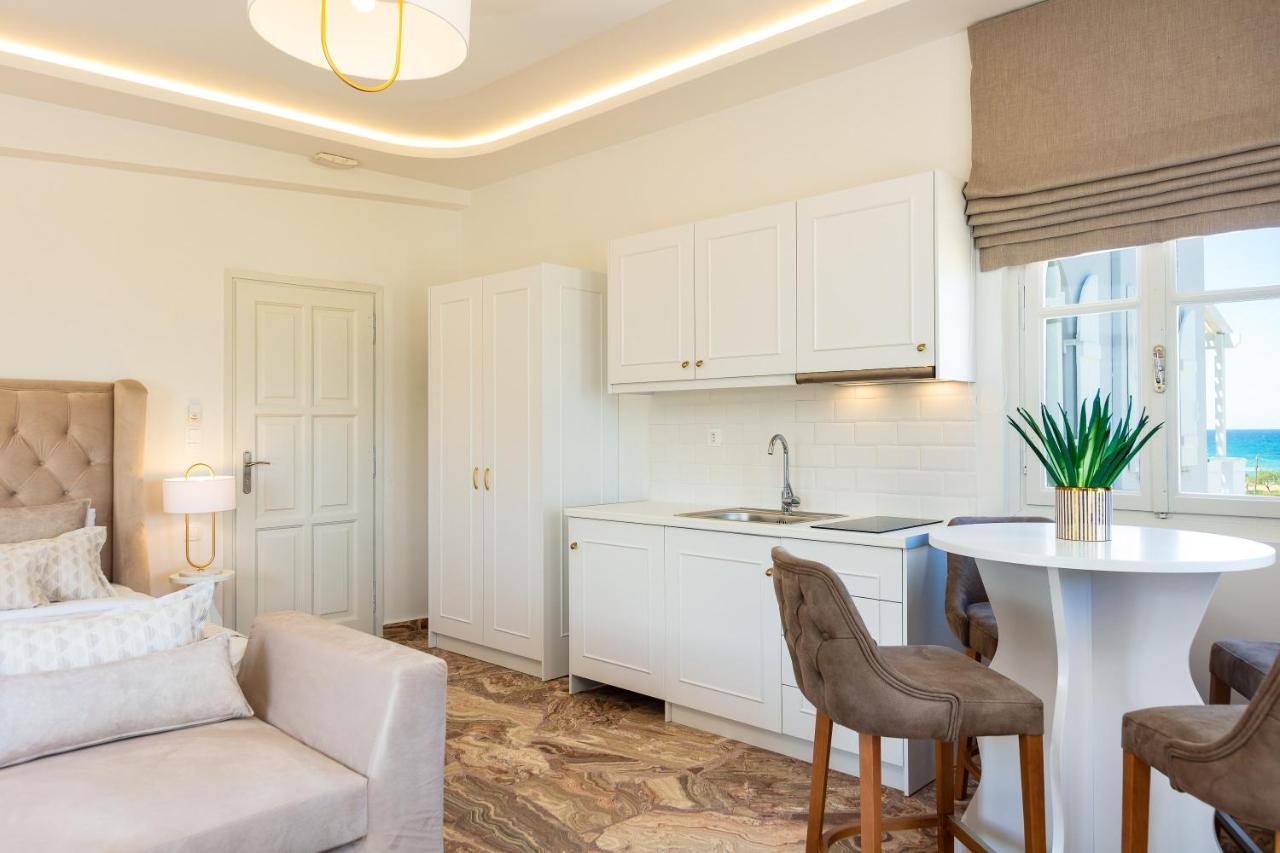 גאורגיופוליס Pinelopi Beach Suites מראה חיצוני תמונה