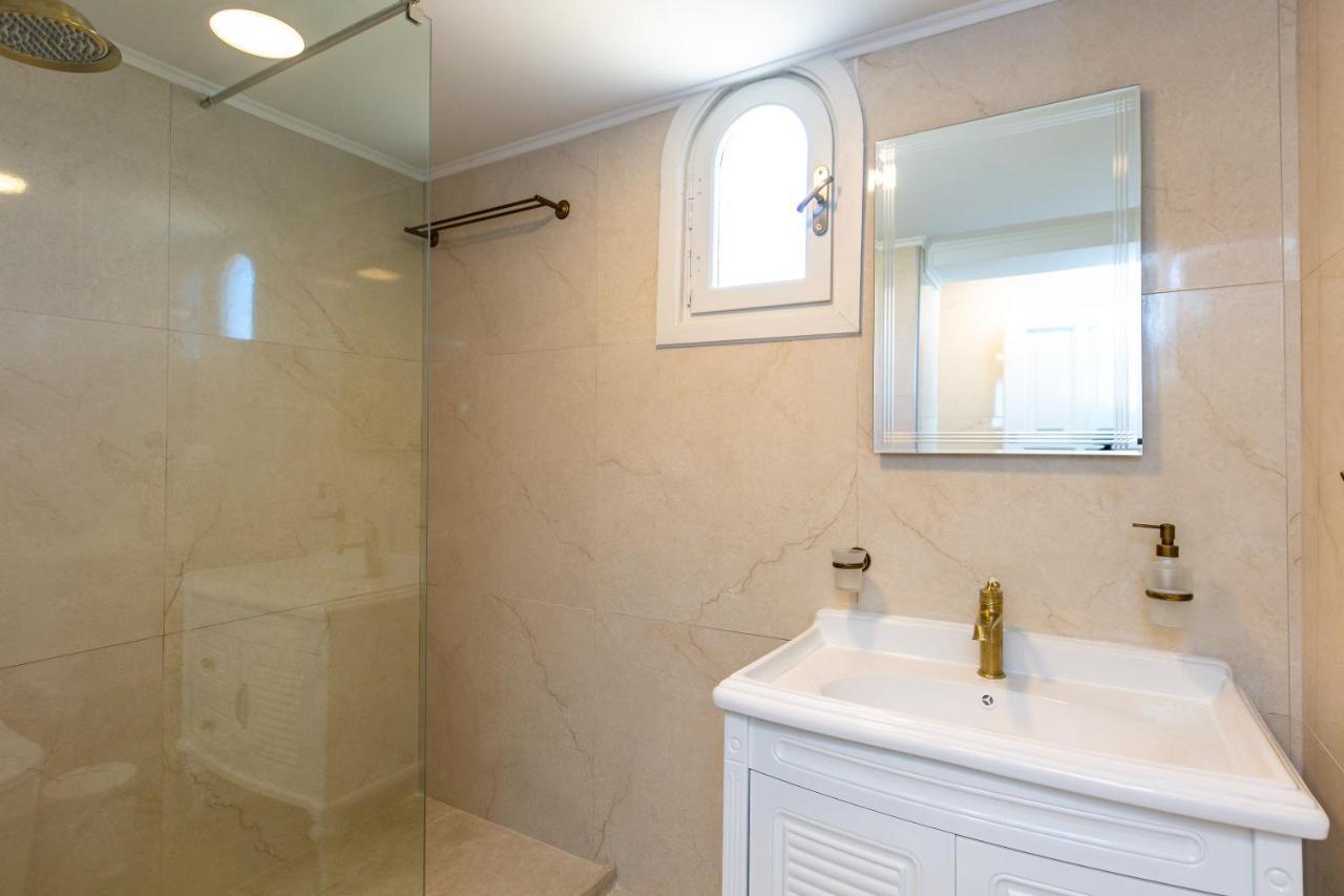 גאורגיופוליס Pinelopi Beach Suites מראה חיצוני תמונה