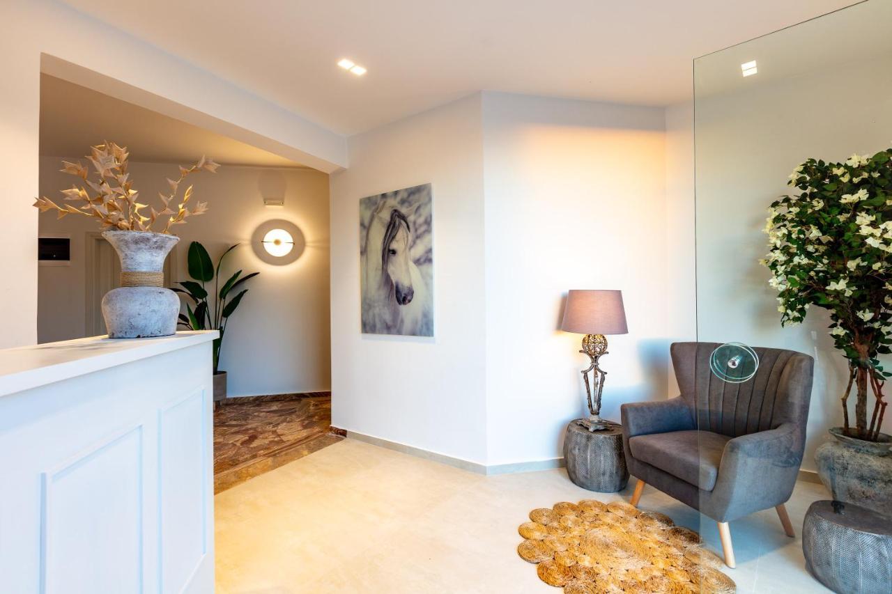 גאורגיופוליס Pinelopi Beach Suites מראה חיצוני תמונה