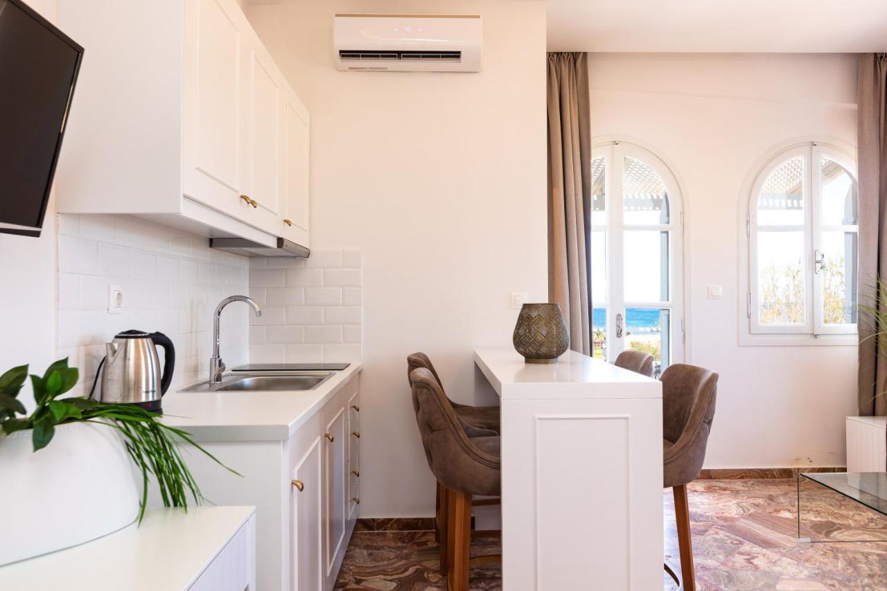 גאורגיופוליס Pinelopi Beach Suites מראה חיצוני תמונה
