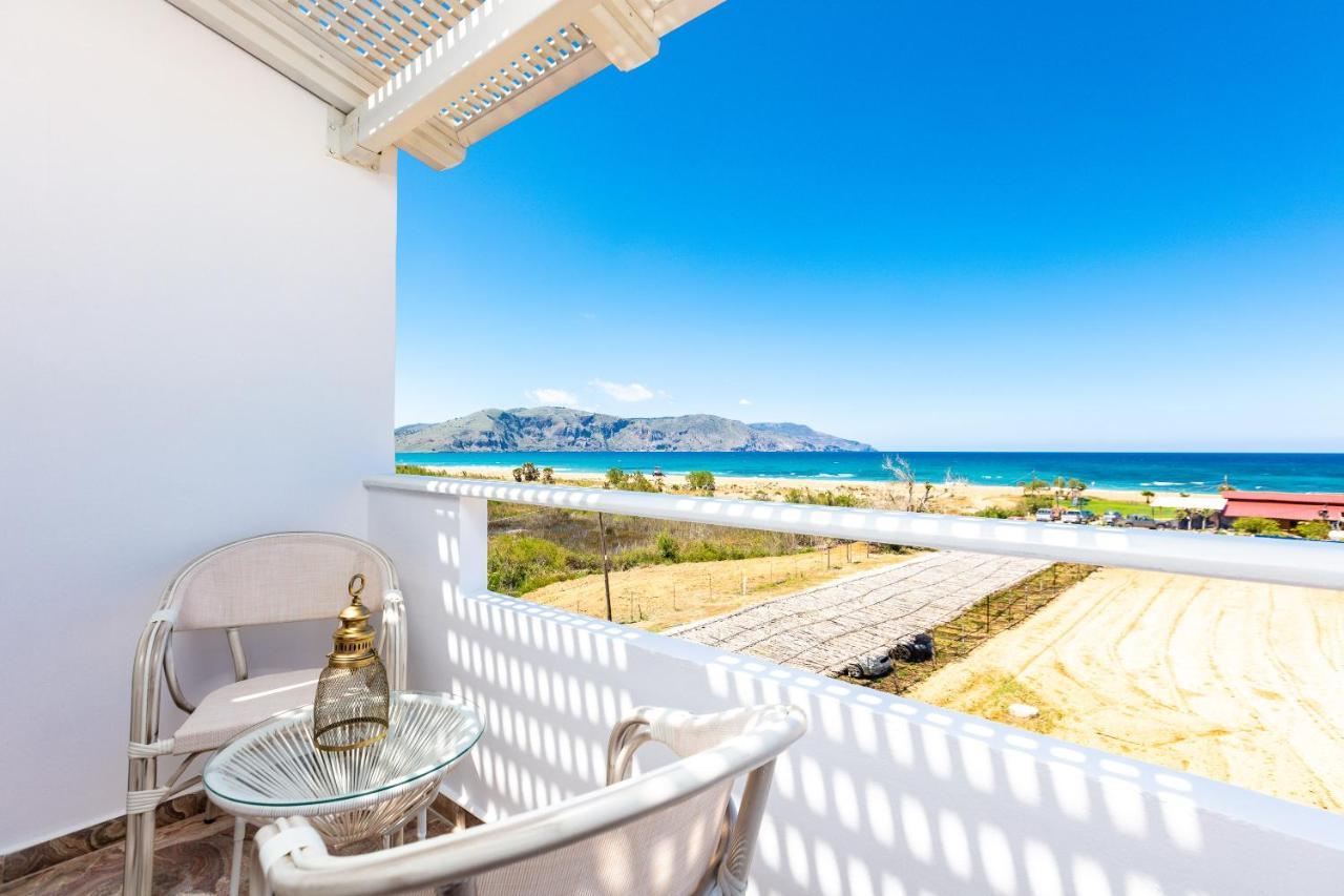 גאורגיופוליס Pinelopi Beach Suites מראה חיצוני תמונה